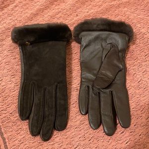 UGG winter gloves